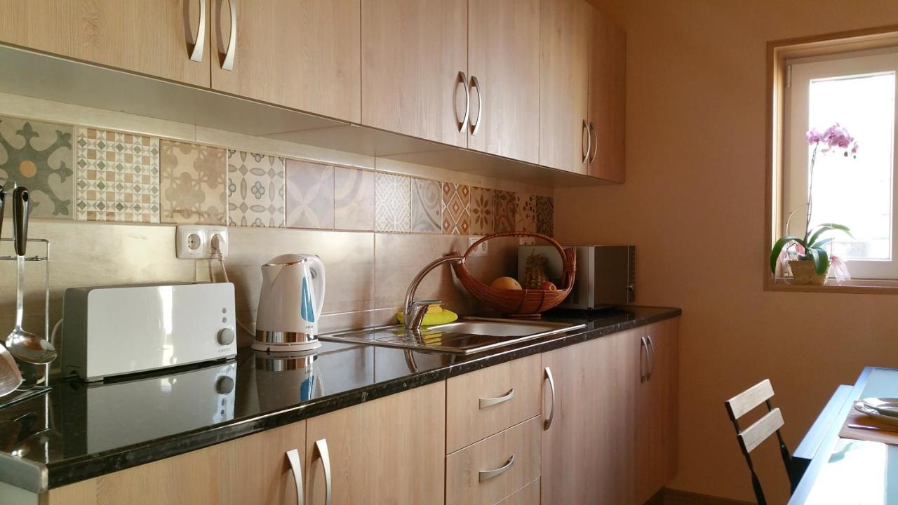Happy House Comfort Plus فارو المظهر الخارجي الصورة