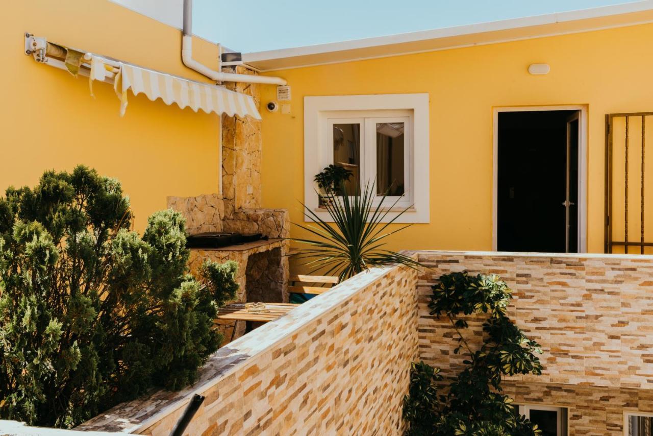 Happy House Comfort Plus فارو المظهر الخارجي الصورة